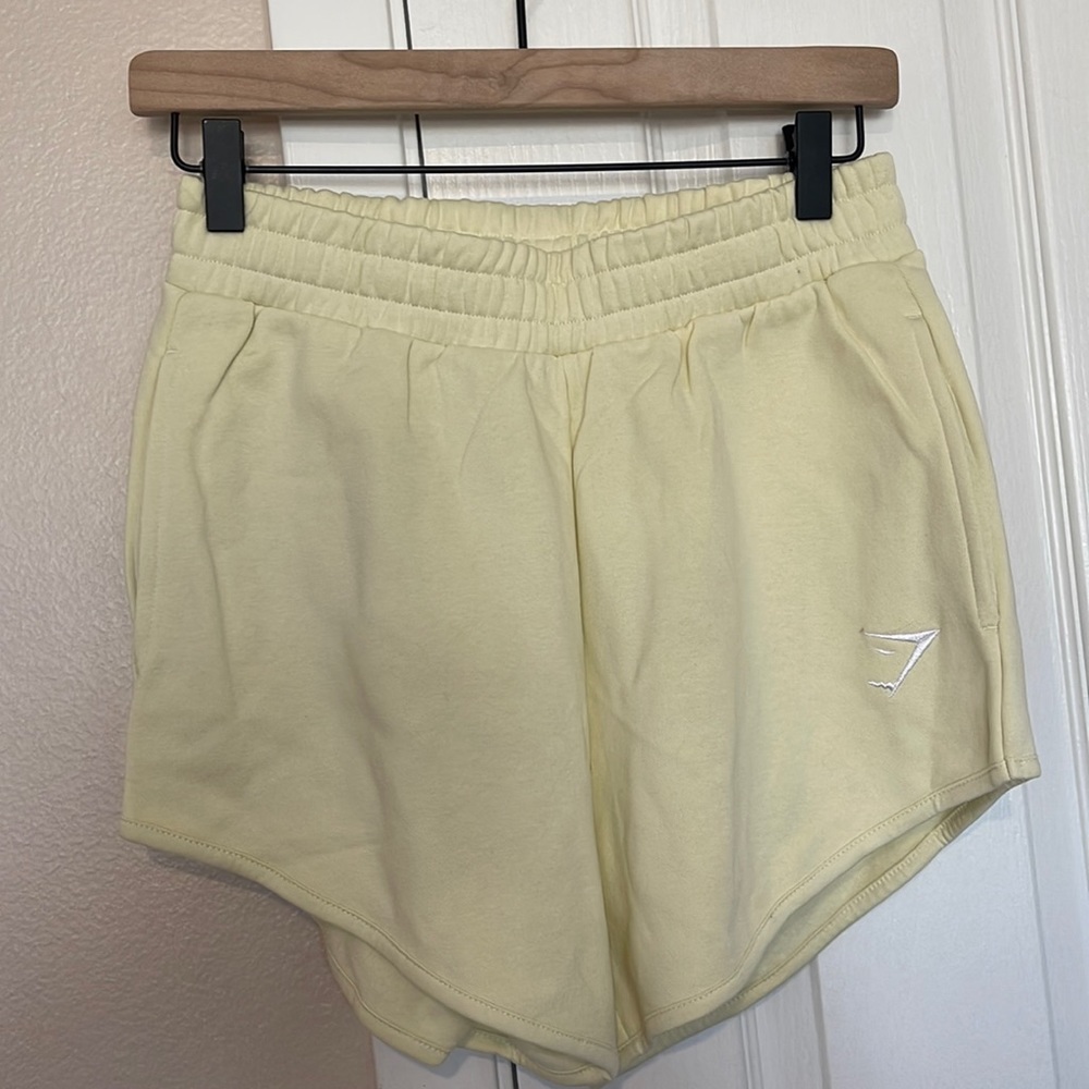 Gymshark: Yellow sweat training shorts size Small (BNWOT)